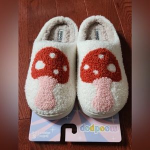 Mood Pop Mushroom Slipper